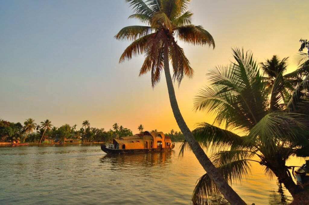 Kerala Honeymoon Tour Packages