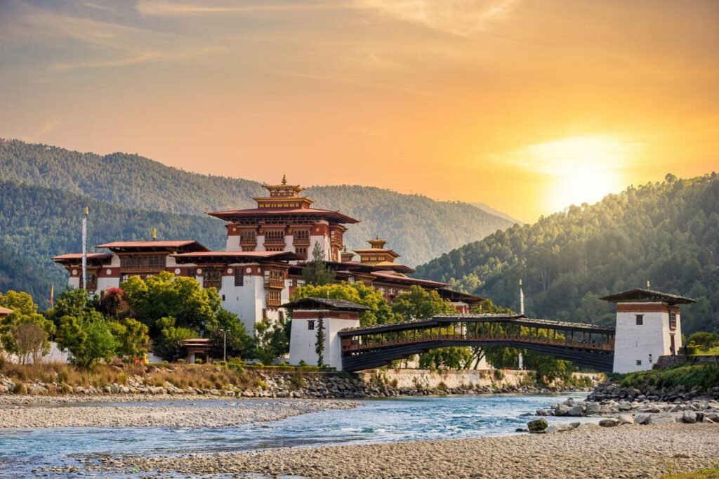 Holidays in Bhutan | FREE Dochu La Pass Excursion