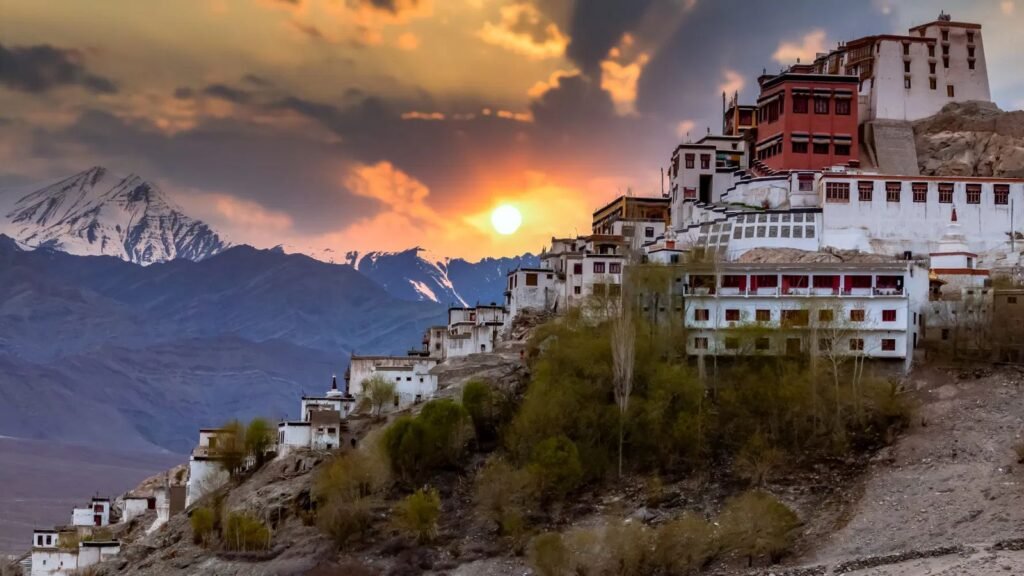 Ladakh Family Tour Package - Drive Through Khardung La Pass