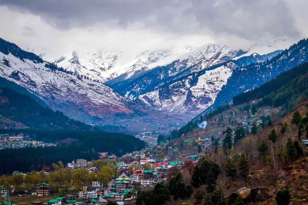 Shimla Manali Hamta pass Luxury Honeymoon tour package from Hyderabad via Delhi